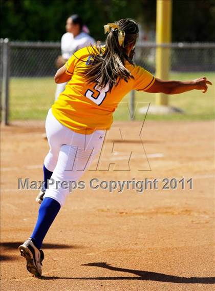 Thumbnail 1 in South Hills @ Charter Oak photogallery.