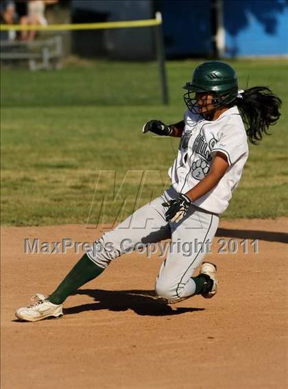 Thumbnail 1 in South Hills @ Charter Oak photogallery.