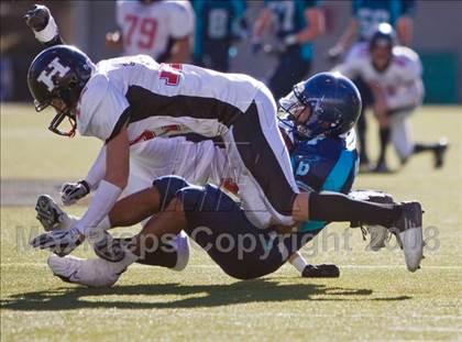 Thumbnail 2 in Hurricane vs. Juan Diego Catholic (3A State Final) photogallery.