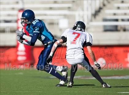 Thumbnail 3 in Hurricane vs. Juan Diego Catholic (3A State Final) photogallery.