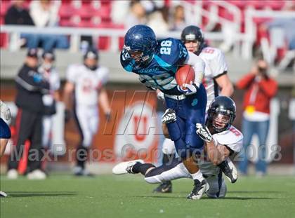 Thumbnail 2 in Hurricane vs. Juan Diego Catholic (3A State Final) photogallery.