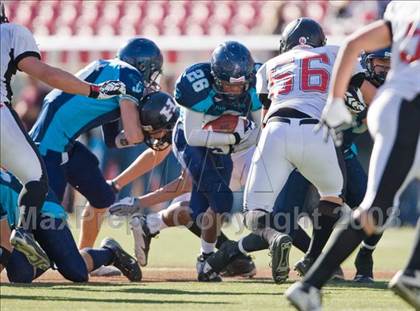 Thumbnail 3 in Hurricane vs. Juan Diego Catholic (3A State Final) photogallery.