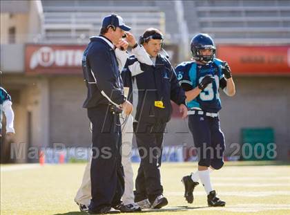 Thumbnail 3 in Hurricane vs. Juan Diego Catholic (3A State Final) photogallery.