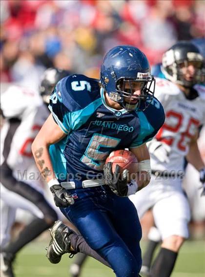 Thumbnail 2 in Hurricane vs. Juan Diego Catholic (3A State Final) photogallery.