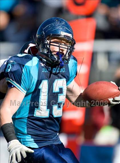 Thumbnail 3 in Hurricane vs. Juan Diego Catholic (3A State Final) photogallery.