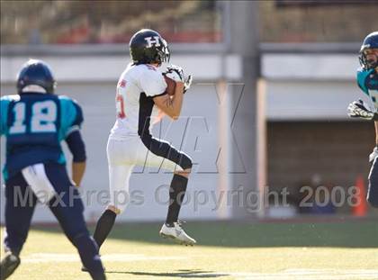 Thumbnail 2 in Hurricane vs. Juan Diego Catholic (3A State Final) photogallery.