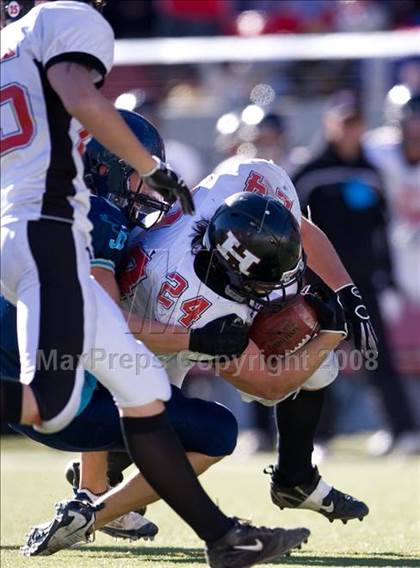 Thumbnail 3 in Hurricane vs. Juan Diego Catholic (3A State Final) photogallery.