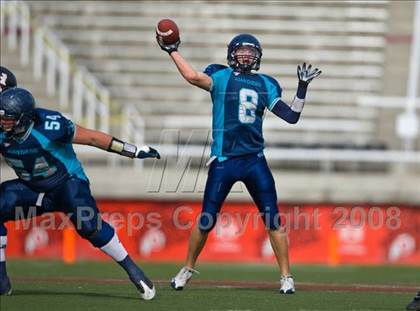 Thumbnail 2 in Hurricane vs. Juan Diego Catholic (3A State Final) photogallery.
