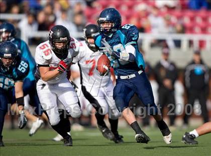 Thumbnail 1 in Hurricane vs. Juan Diego Catholic (3A State Final) photogallery.
