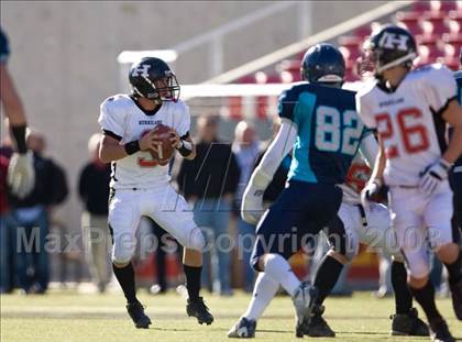 Thumbnail 1 in Hurricane vs. Juan Diego Catholic (3A State Final) photogallery.