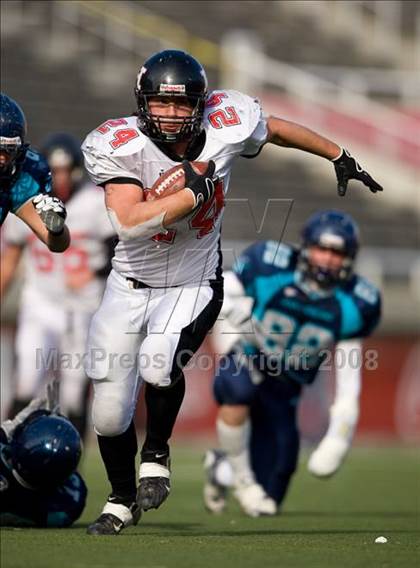 Thumbnail 1 in Hurricane vs. Juan Diego Catholic (3A State Final) photogallery.