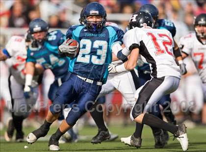 Thumbnail 1 in Hurricane vs. Juan Diego Catholic (3A State Final) photogallery.