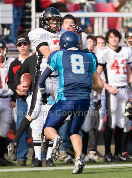 Thumbnail 1 in Hurricane vs. Juan Diego Catholic (3A State Final) photogallery.