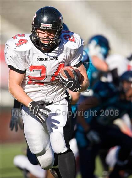 Thumbnail 2 in Hurricane vs. Juan Diego Catholic (3A State Final) photogallery.