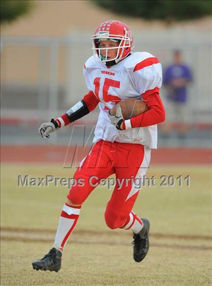 Thumbnail 2 in Camp Verde vs. St. Johns (AIA D5 Quarterfinal) photogallery.