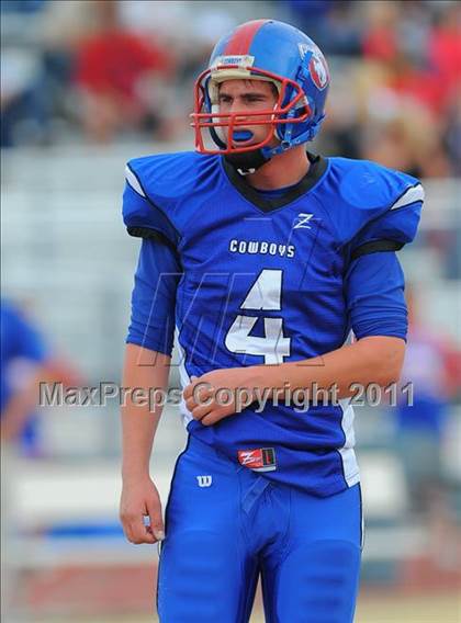 Thumbnail 3 in Camp Verde vs. St. Johns (AIA D5 Quarterfinal) photogallery.