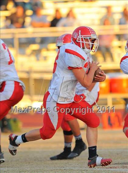 Thumbnail 1 in Camp Verde vs. St. Johns (AIA D5 Quarterfinal) photogallery.