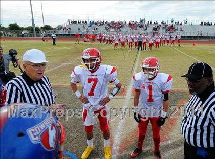 Thumbnail 2 in Camp Verde vs. St. Johns (AIA D5 Quarterfinal) photogallery.