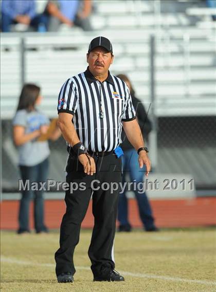 Thumbnail 3 in Camp Verde vs. St. Johns (AIA D5 Quarterfinal) photogallery.