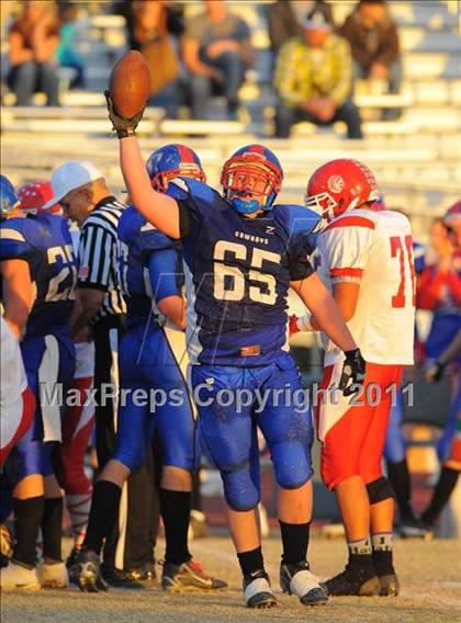 Thumbnail 2 in Camp Verde vs. St. Johns (AIA D5 Quarterfinal) photogallery.