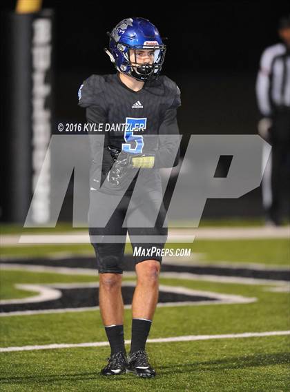 Thumbnail 2 in Gunter vs. Hooks (3A Division 2 Region 2 Area Round) photogallery.
