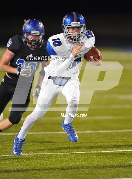 Thumbnail 3 in Gunter vs. Hooks (3A Division 2 Region 2 Area Round) photogallery.