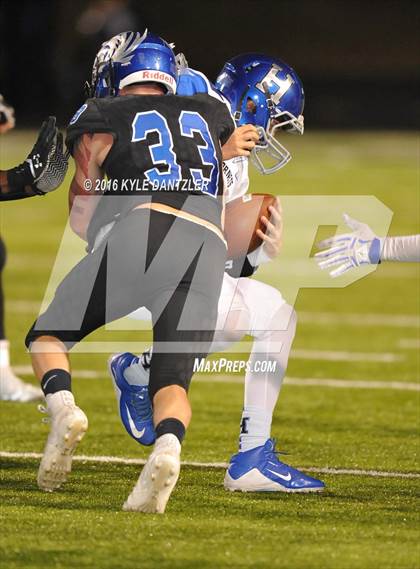 Thumbnail 3 in Gunter vs. Hooks (3A Division 2 Region 2 Area Round) photogallery.