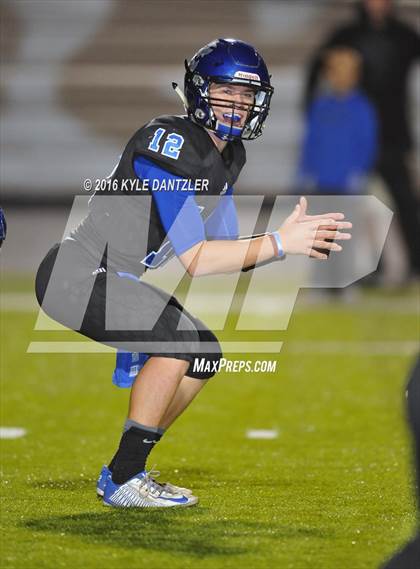 Thumbnail 3 in Gunter vs. Hooks (3A Division 2 Region 2 Area Round) photogallery.