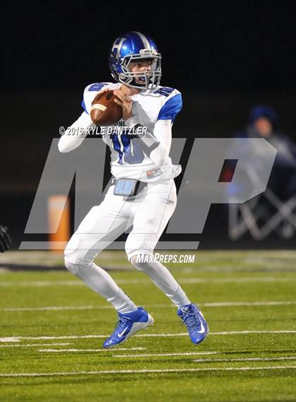 Thumbnail 2 in Gunter vs. Hooks (3A Division 2 Region 2 Area Round) photogallery.