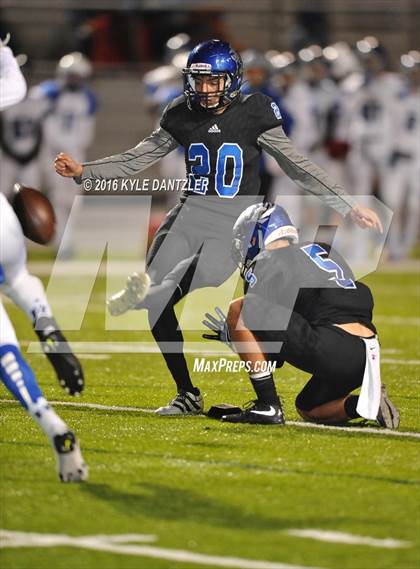 Thumbnail 1 in Gunter vs. Hooks (3A Division 2 Region 2 Area Round) photogallery.