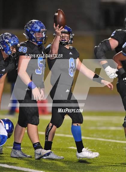 Thumbnail 1 in Gunter vs. Hooks (3A Division 2 Region 2 Area Round) photogallery.