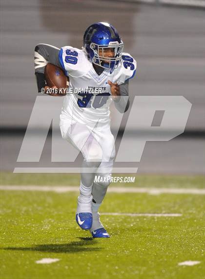 Thumbnail 2 in Gunter vs. Hooks (3A Division 2 Region 2 Area Round) photogallery.