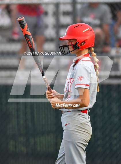 Thumbnail 3 in Katy @ Fort Bend Travis (UIL 6A Regional Quarterfinal Playoff) photogallery.