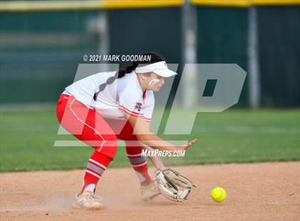 Thumbnail 2 in Katy @ Fort Bend Travis (UIL 6A Regional Quarterfinal Playoff) photogallery.