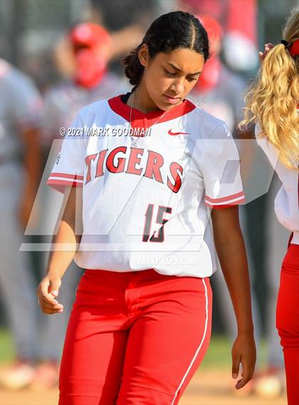 Thumbnail 3 in Katy @ Fort Bend Travis (UIL 6A Regional Quarterfinal Playoff) photogallery.