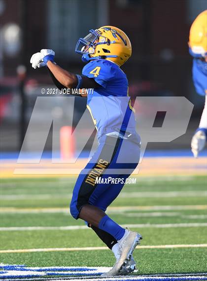 Thumbnail 1 in South Park vs. West Seneca West photogallery.