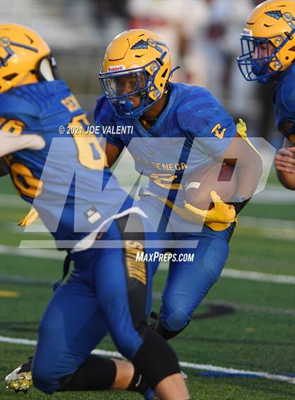 Thumbnail 1 in South Park vs. West Seneca West photogallery.