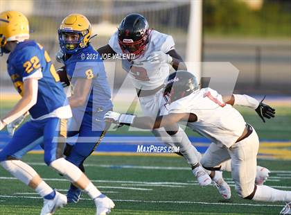 Thumbnail 1 in South Park vs. West Seneca West photogallery.