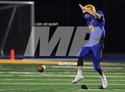 Thumbnail 3 in South Park vs. West Seneca West photogallery.