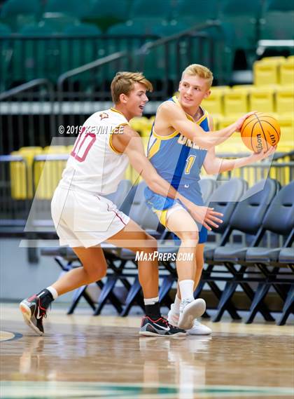 Thumbnail 3 in Maple Mountain vs. Orem (Utah Valley Tip-Off Classic) photogallery.