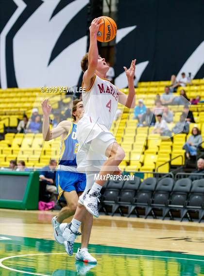Thumbnail 1 in Maple Mountain vs. Orem (Utah Valley Tip-Off Classic) photogallery.
