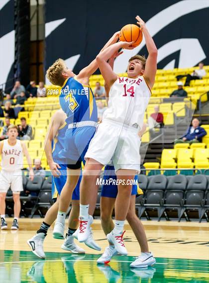 Thumbnail 2 in Maple Mountain vs. Orem (Utah Valley Tip-Off Classic) photogallery.