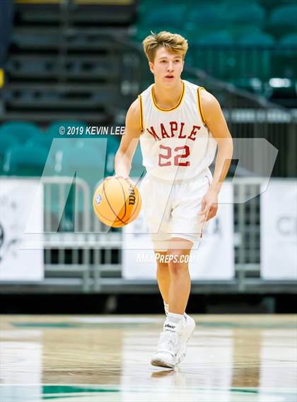 Thumbnail 3 in Maple Mountain vs. Orem (Utah Valley Tip-Off Classic) photogallery.