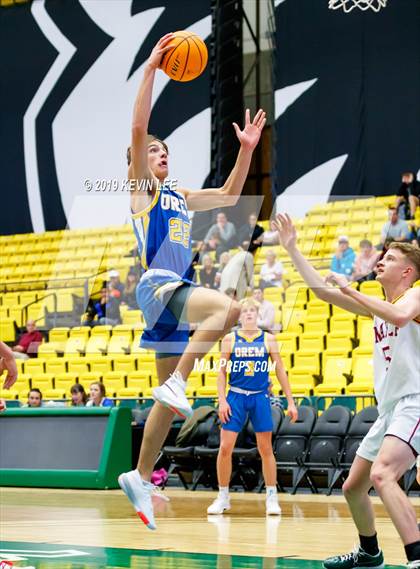 Thumbnail 2 in Maple Mountain vs. Orem (Utah Valley Tip-Off Classic) photogallery.
