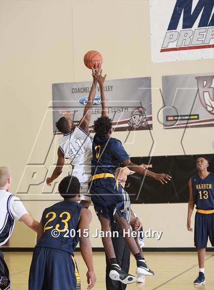Thumbnail 1 in Rancho Cucamonga @ Warren (MaxPreps Holiday Classic) photogallery.