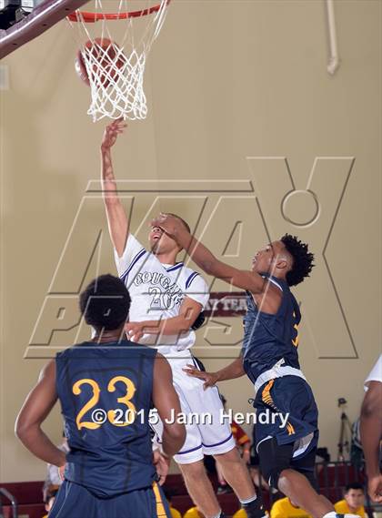 Thumbnail 3 in Rancho Cucamonga @ Warren (MaxPreps Holiday Classic) photogallery.
