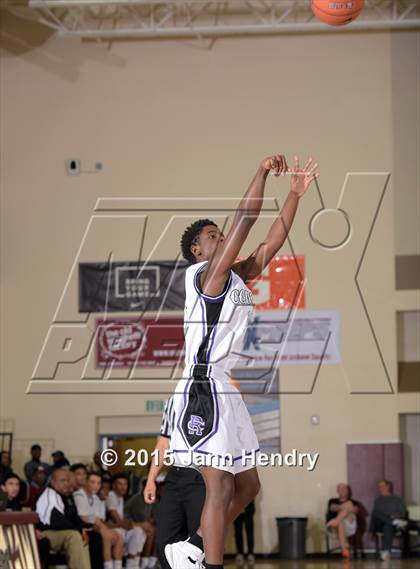 Thumbnail 2 in Rancho Cucamonga @ Warren (MaxPreps Holiday Classic) photogallery.
