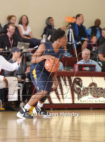 Thumbnail 2 in Rancho Cucamonga @ Warren (MaxPreps Holiday Classic) photogallery.