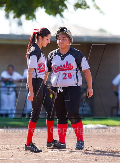 Thumbnail 2 in Lincoln @ St. Mary's (CIF SJS D1 Playoff) photogallery.