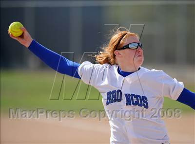 Thumbnail 2 in El Camino @ Rancho Bernardo photogallery.
